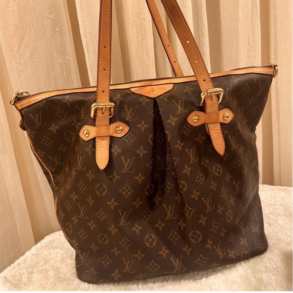 💯% EXTRA LARGE Authentic Louis Vuitton Palermo Crossbody GM Bag✨